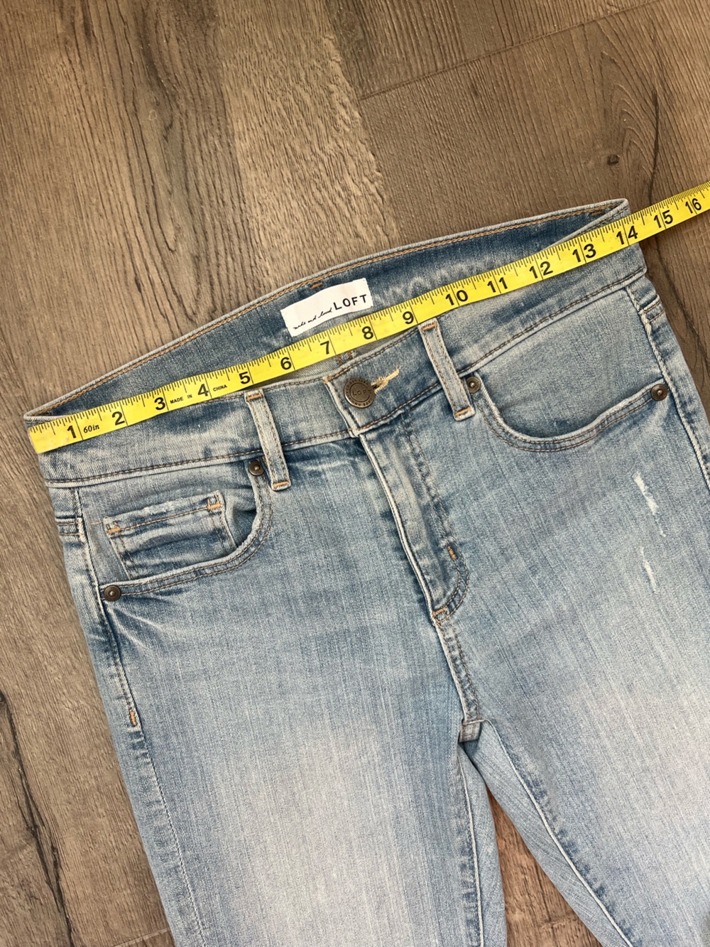 LOFT Light Blue Ankle Crop Skinny Jeans - Picture 5 of 9
